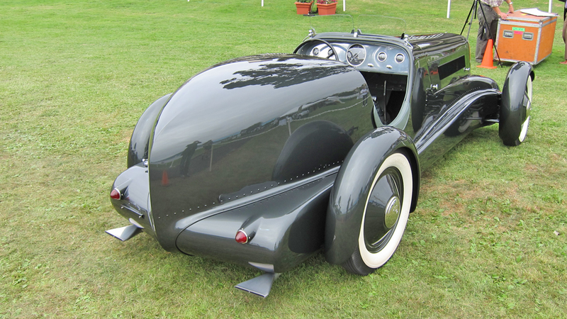Illustration for article titled Edsel Ford's hotrod, once hidden for 41 years, reappears at Pebble Beach